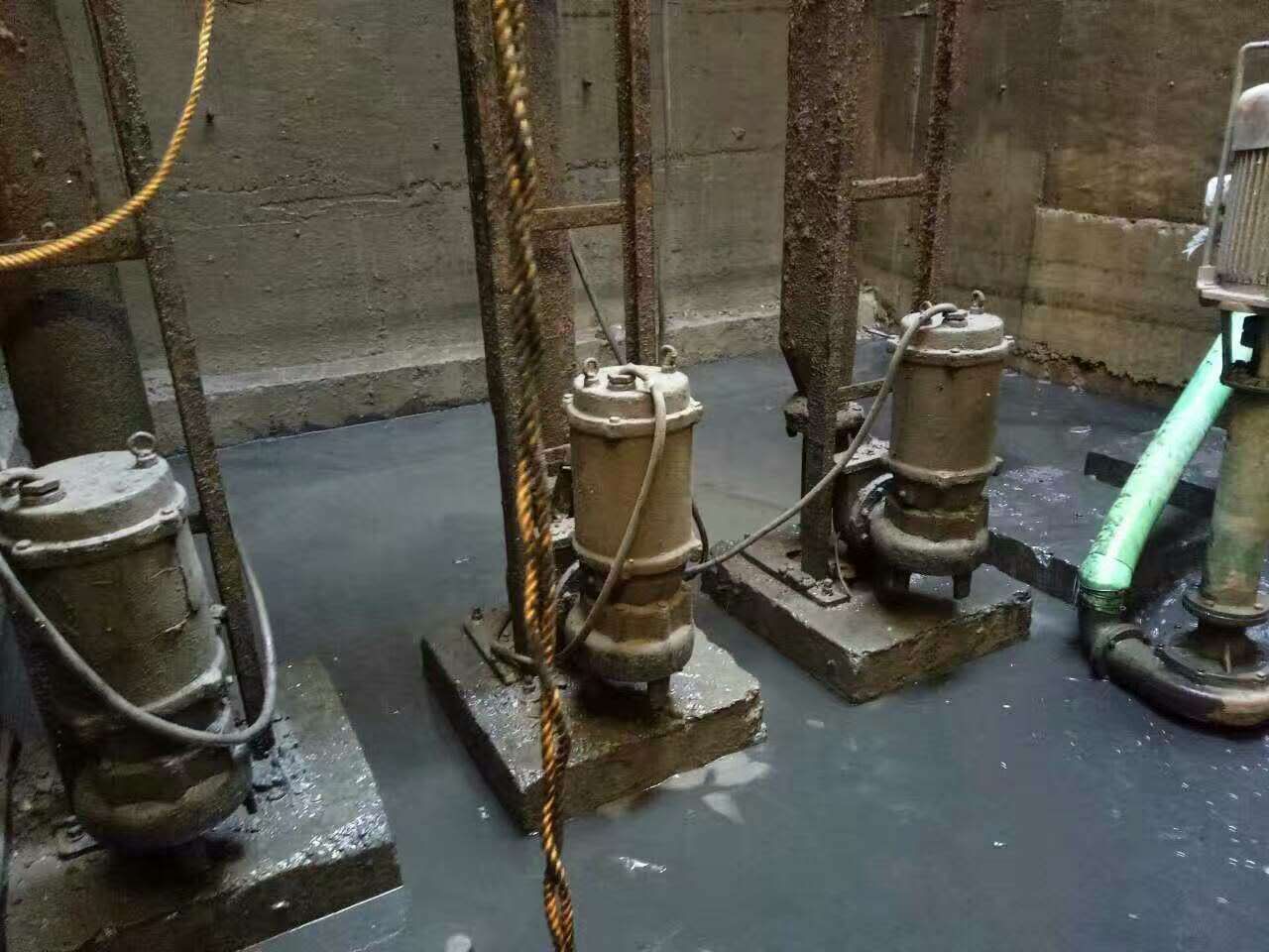 鸡东污水池清理